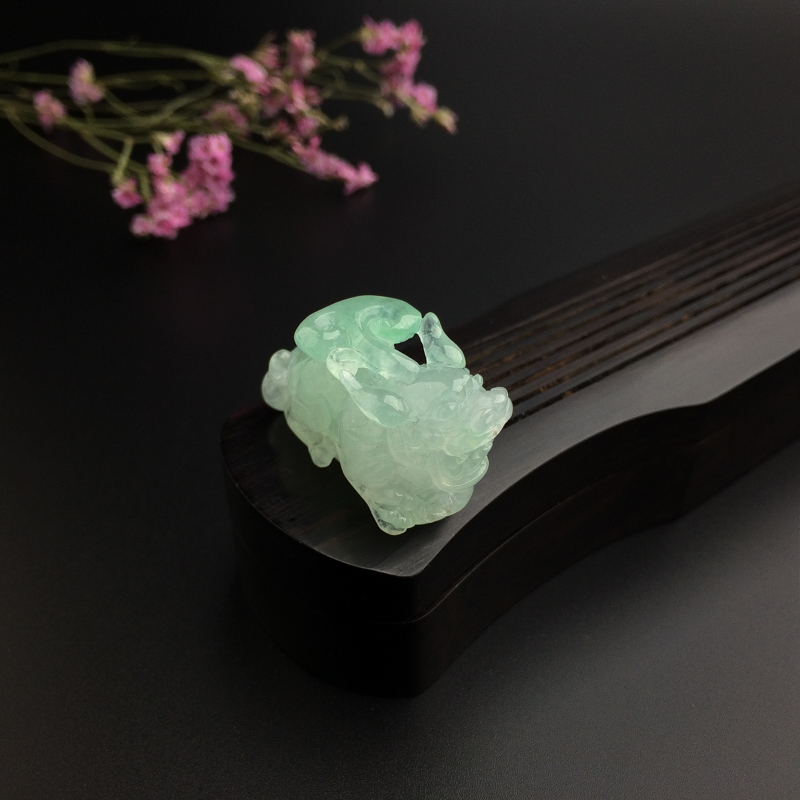 缅甸天然糯种淡绿翡翠貔貅吊坠-红掌柜