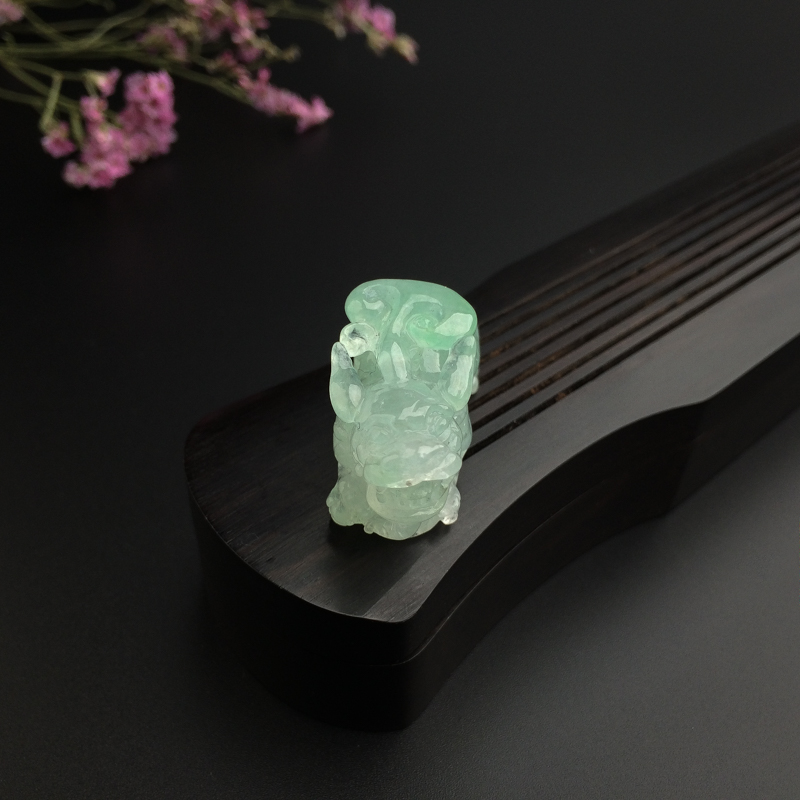 缅甸糯种淡绿翡翠貔貅吊坠-红掌柜
