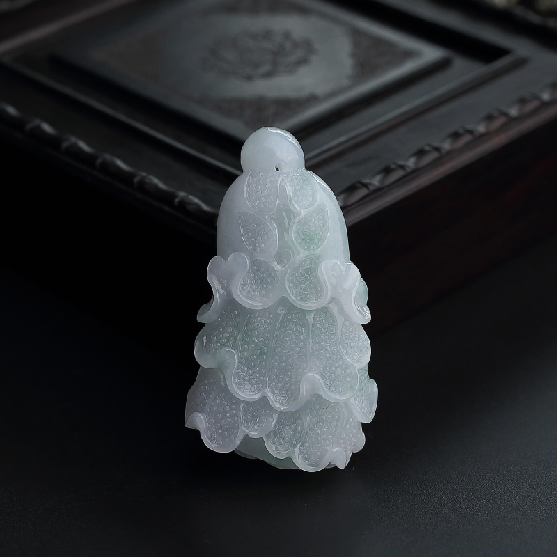 翡翠吊坠-红掌柜