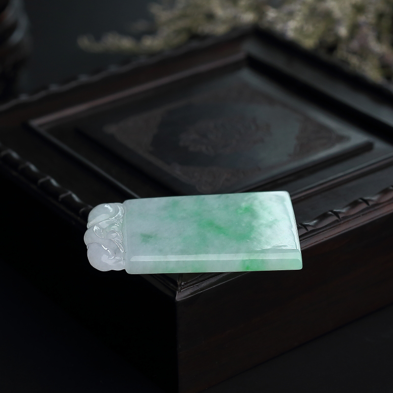 翡翠平安牌 - 红掌柜