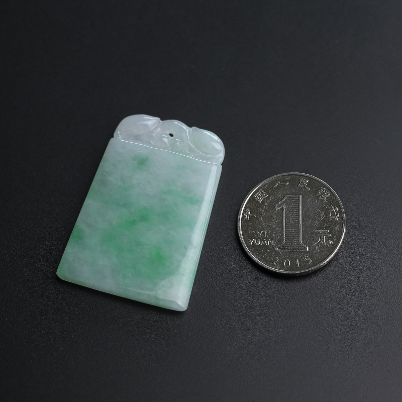 缅甸A货飘绿翡翠吊坠 - 红掌柜