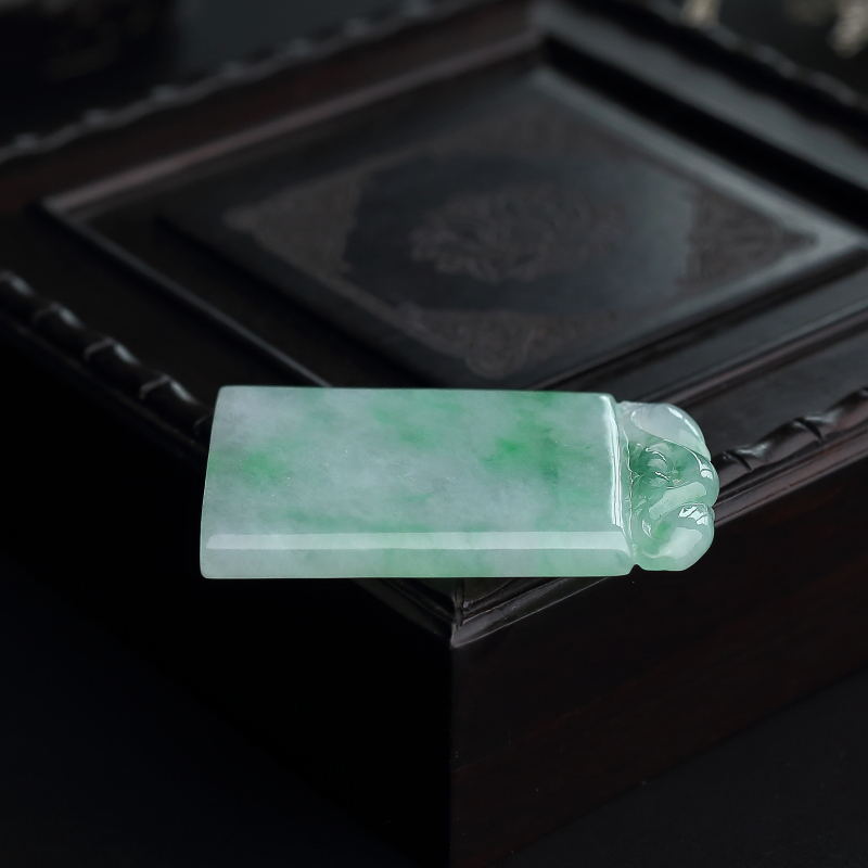 翡翠平安牌 - 红掌柜