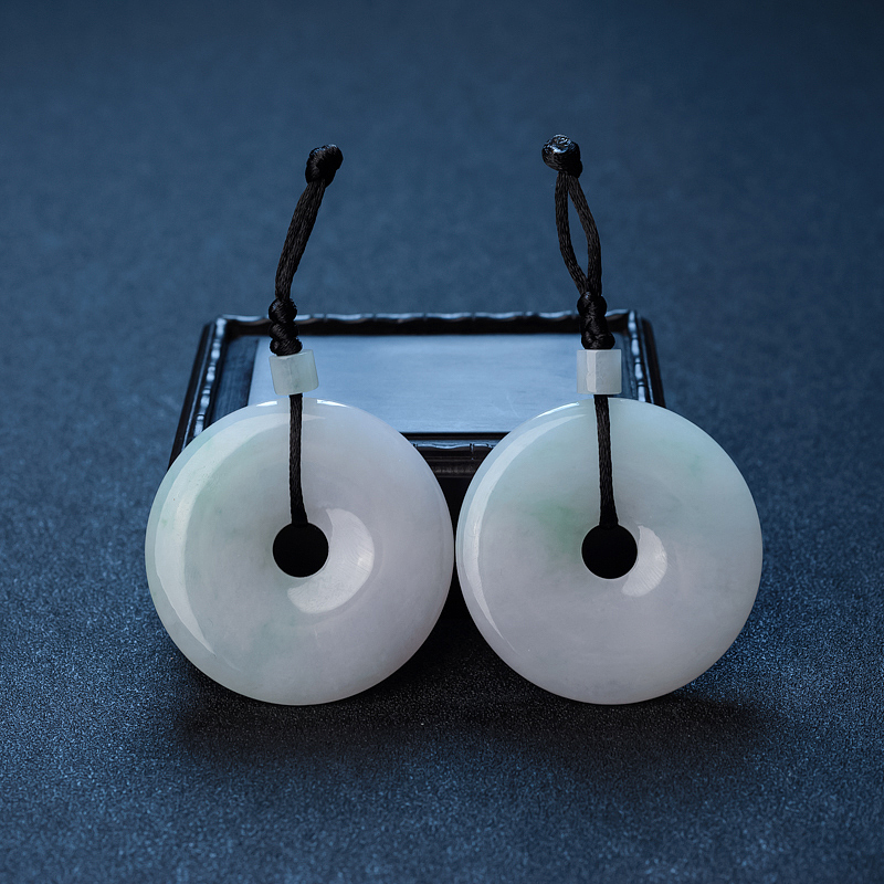 缅甸天然糯种浅绿翡翠平安扣吊坠 - 红掌柜