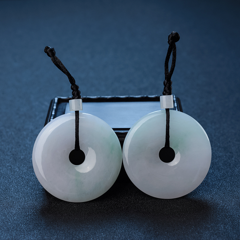 缅甸天然糯种浅绿翡翠吊坠 - 红掌柜