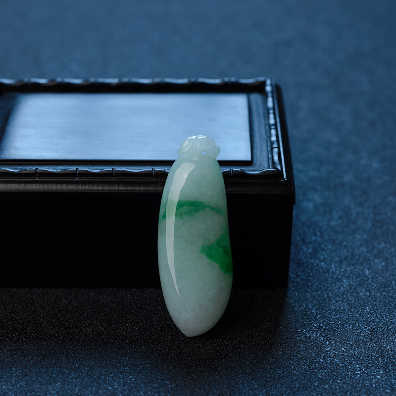 缅甸天然糯种飘绿翡翠福瓜吊坠 - 红掌柜