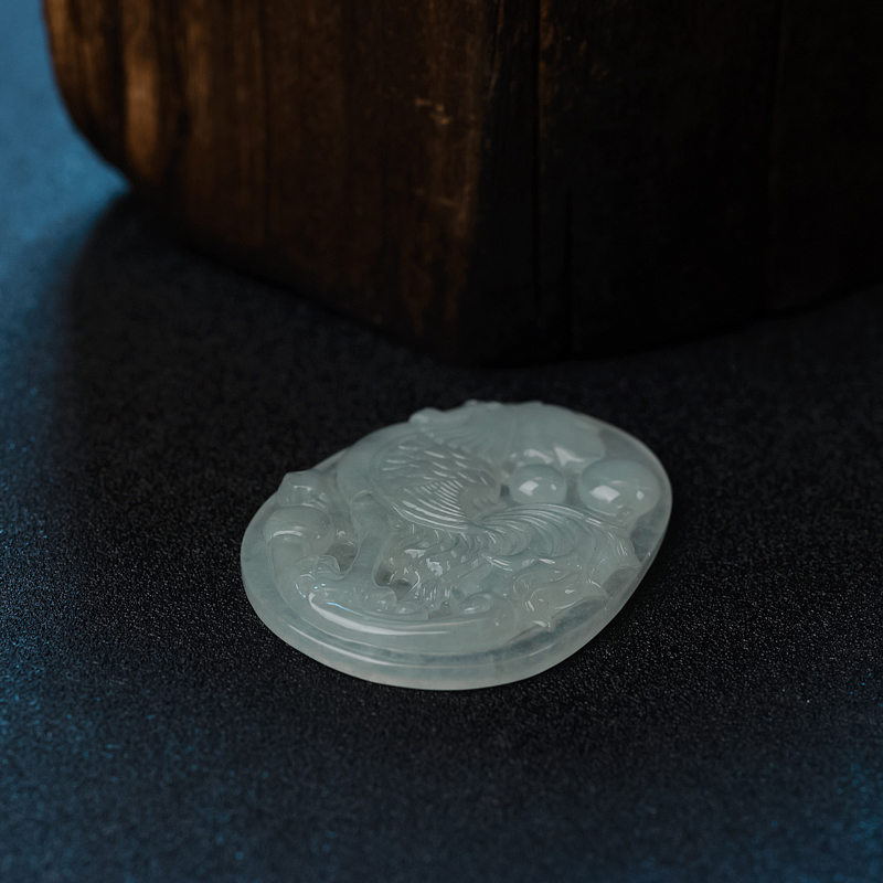 缅甸糯种浅绿翡翠鸡牌吊坠 - 红掌柜