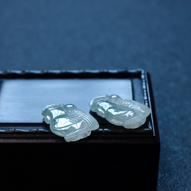 缅甸糯种飘花翡翠鸡吊坠 - 红掌柜