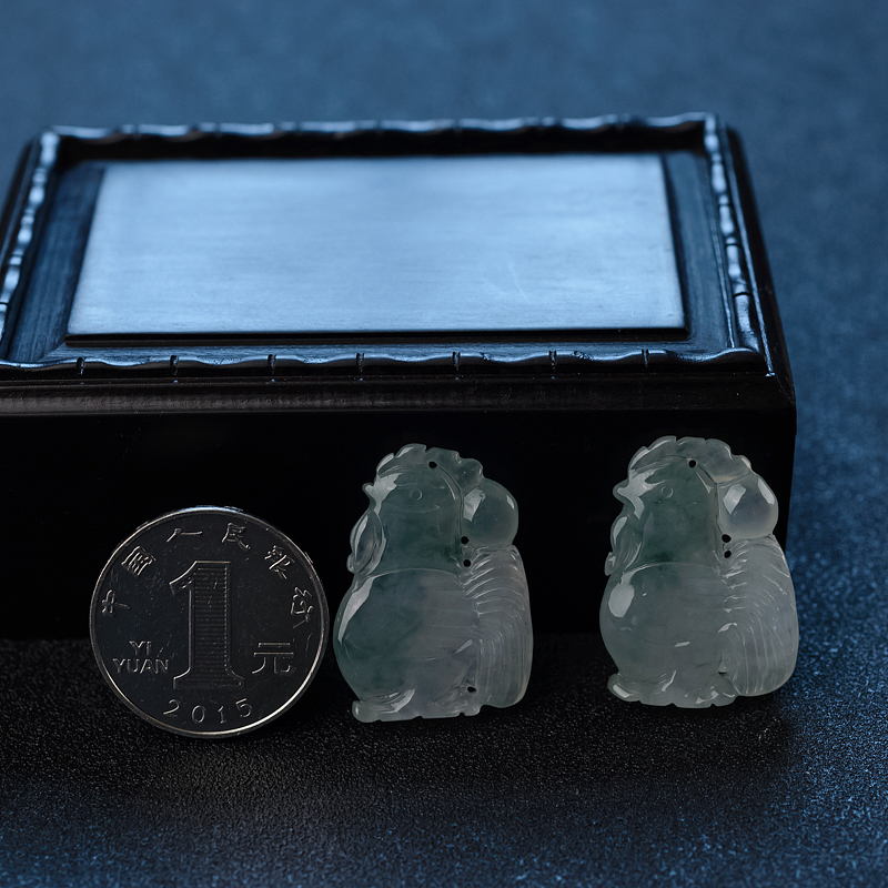 天然糯种翡翠鸡吊坠 - 红掌柜