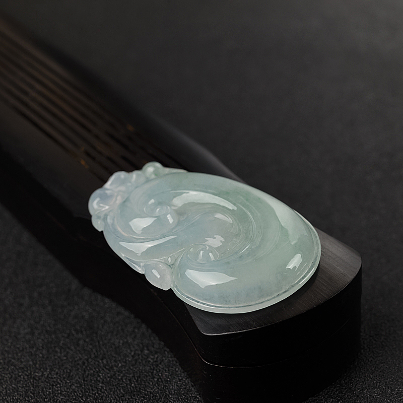 缅甸糯种浅绿翡翠如意吊坠 - 红掌柜