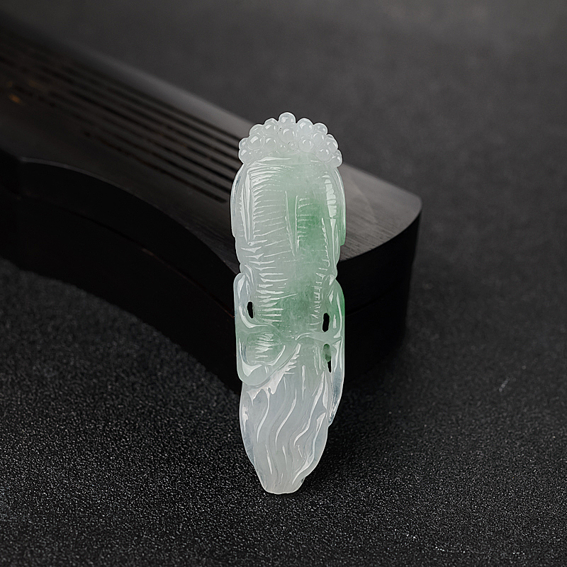 糯冰种飘花翡翠人参-红掌柜