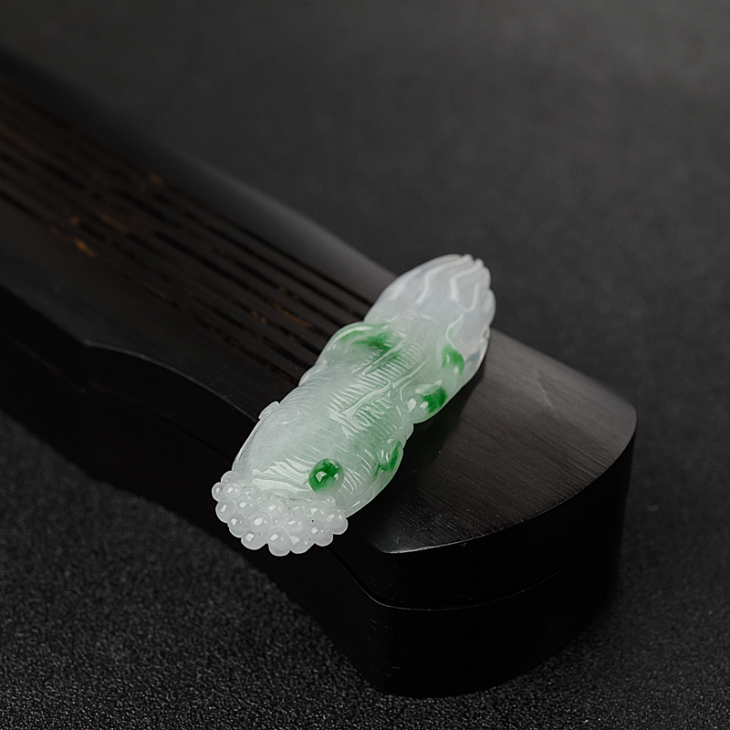 糯冰种翡翠人参-红掌柜
