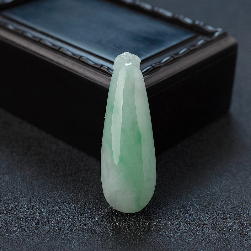 缅甸天然糯种浅绿翡翠福瓜吊坠-红掌柜