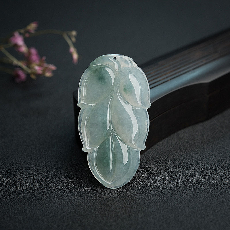 缅甸糯种飘花翡翠叶子吊坠-红掌柜