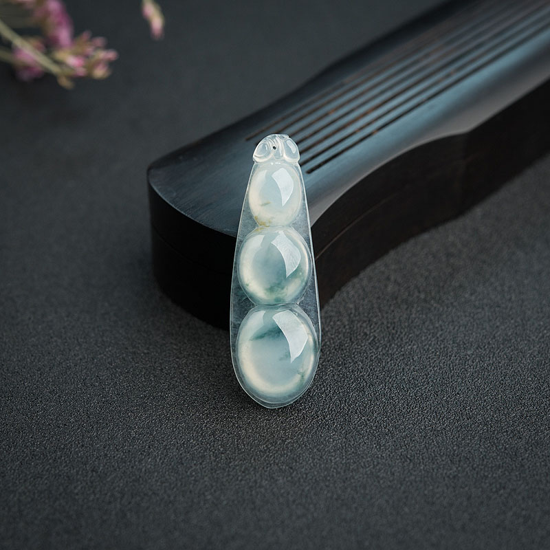 缅甸天然糯冰种飘花翡翠福豆吊坠-红掌柜