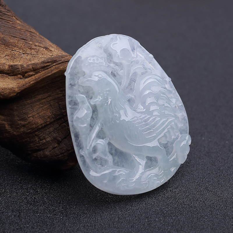 浅绿翡翠鸡牌吊坠-红掌柜