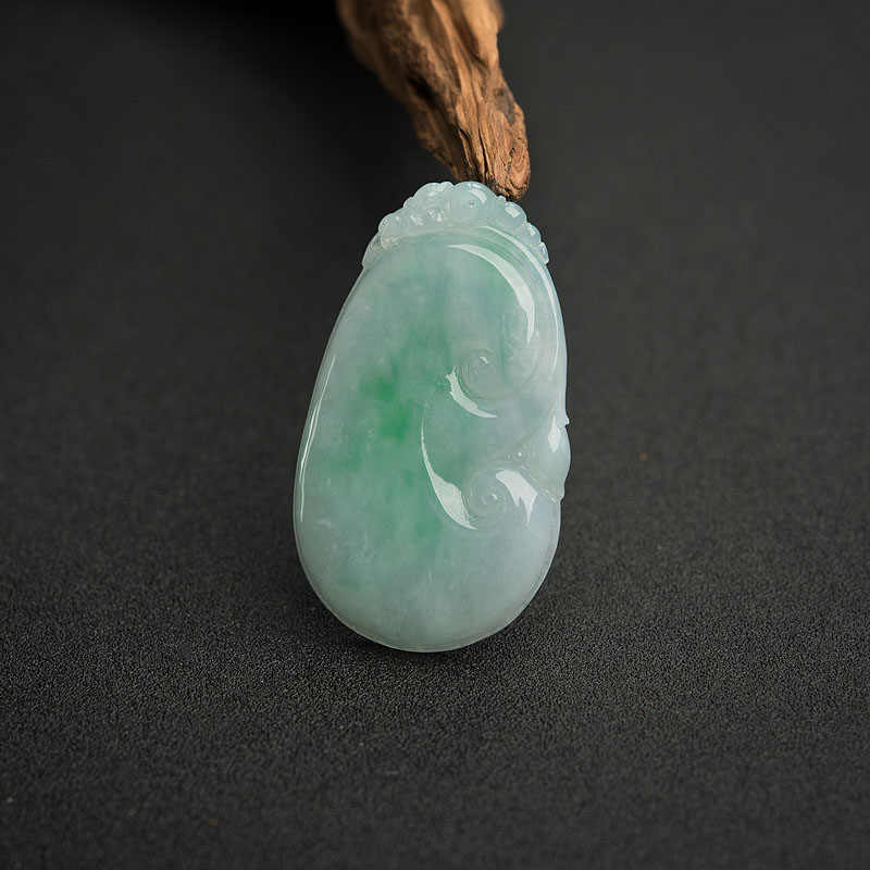 缅甸糯种飘翠翡翠如意吊坠-红掌柜
