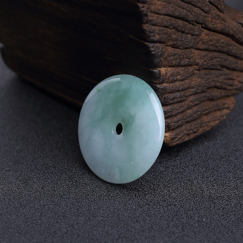 天然糯种飘翠翡翠平安扣吊坠-红掌柜