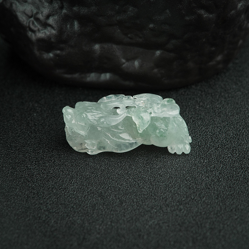 糯冰种飘花翡翠貔貅吊坠-红掌柜