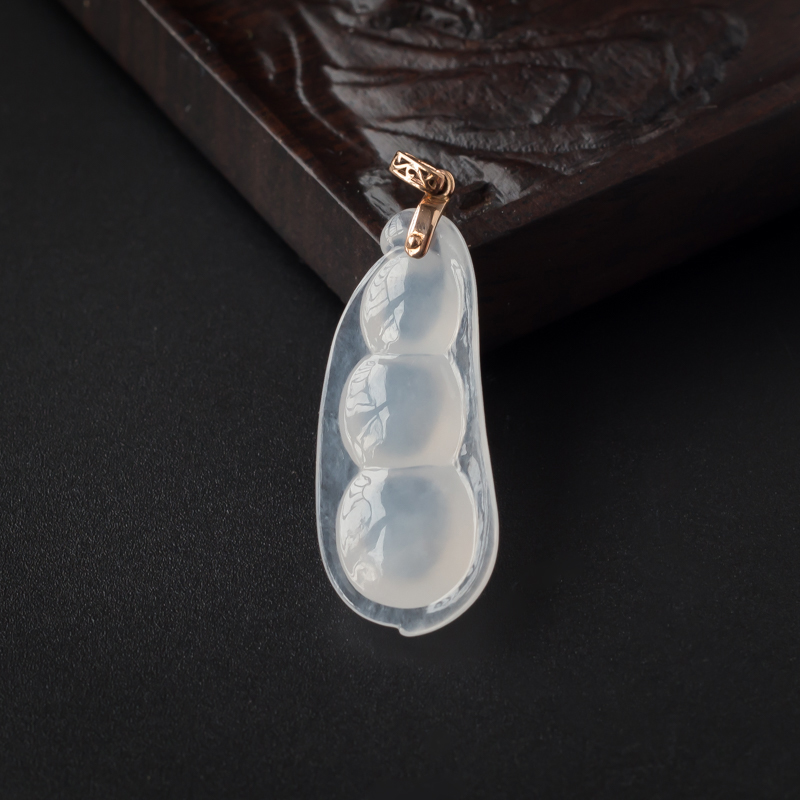 翡翠福豆吊坠-红掌柜