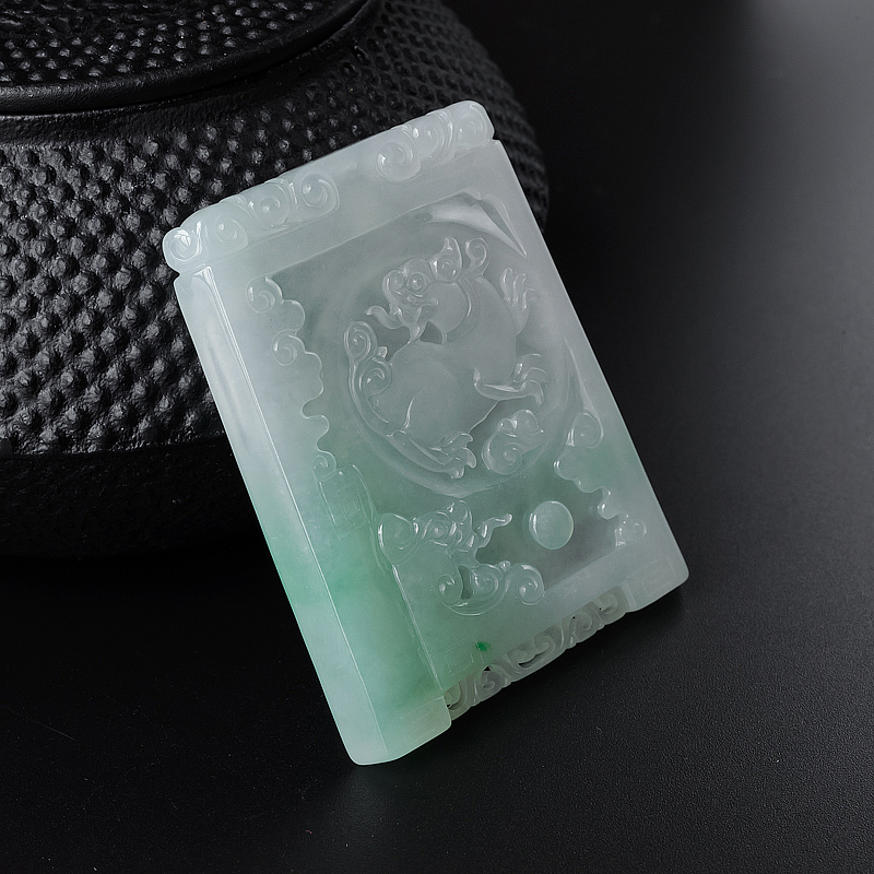 糯种翡翠貔貅牌-红掌柜