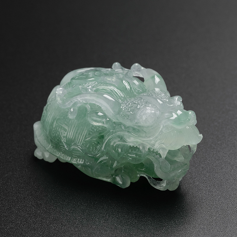 冰糯种浅绿飘花翡翠龙龟摆件-红掌柜珠宝