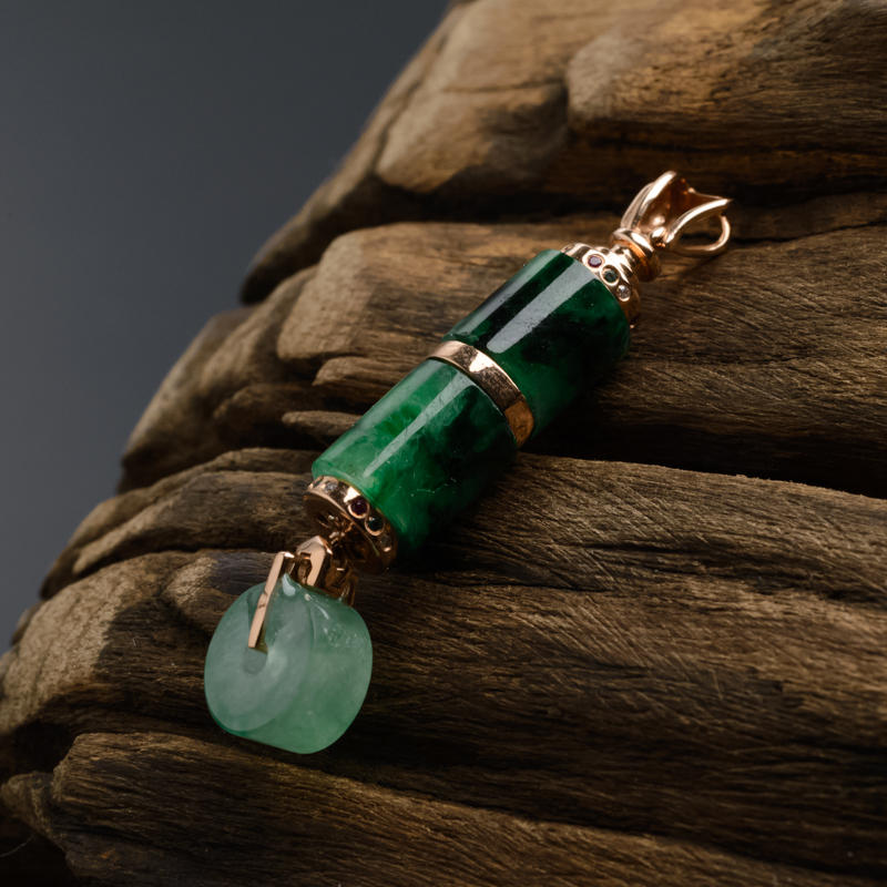 天然18K金镶钻冰糯种飘花翡翠吊坠 - 红掌柜