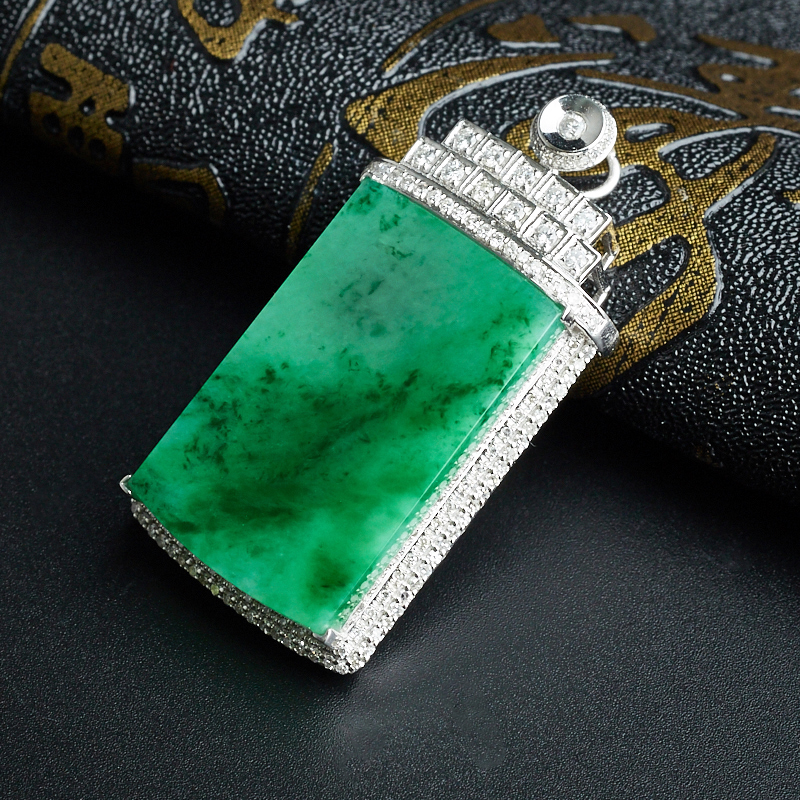 金镶钻糯种飘花翡翠无事牌吊坠-红掌柜