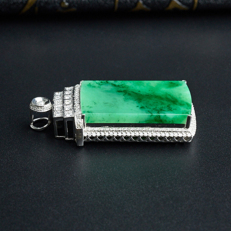 糯种翡翠无事牌吊坠-红掌柜