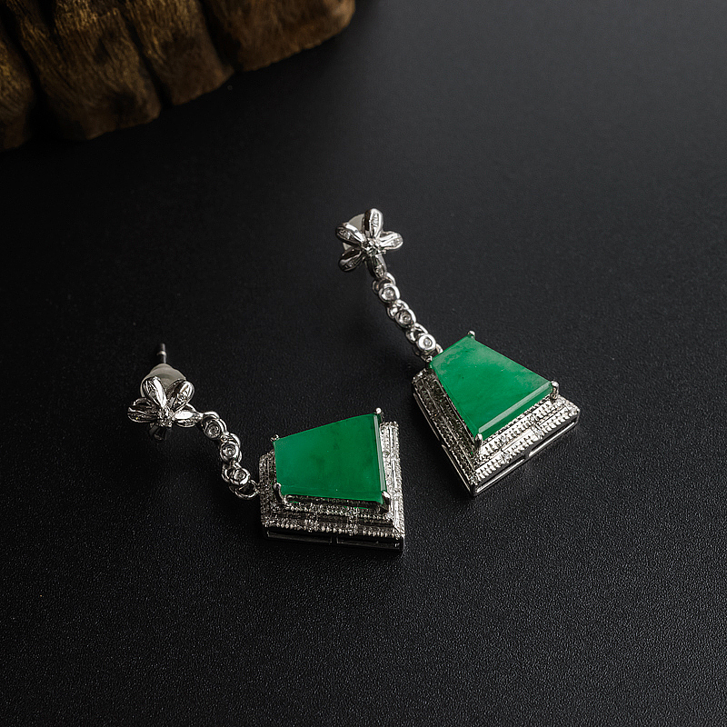 天然糯种阳绿翡翠耳坠-红掌柜