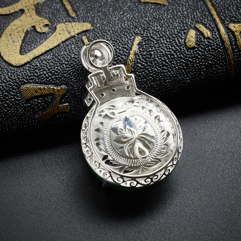 缅甸冰糯种花绿翡翠-红掌柜