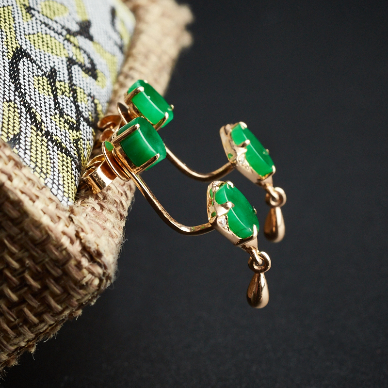 缅甸冰糯种翡翠耳钉-红掌柜