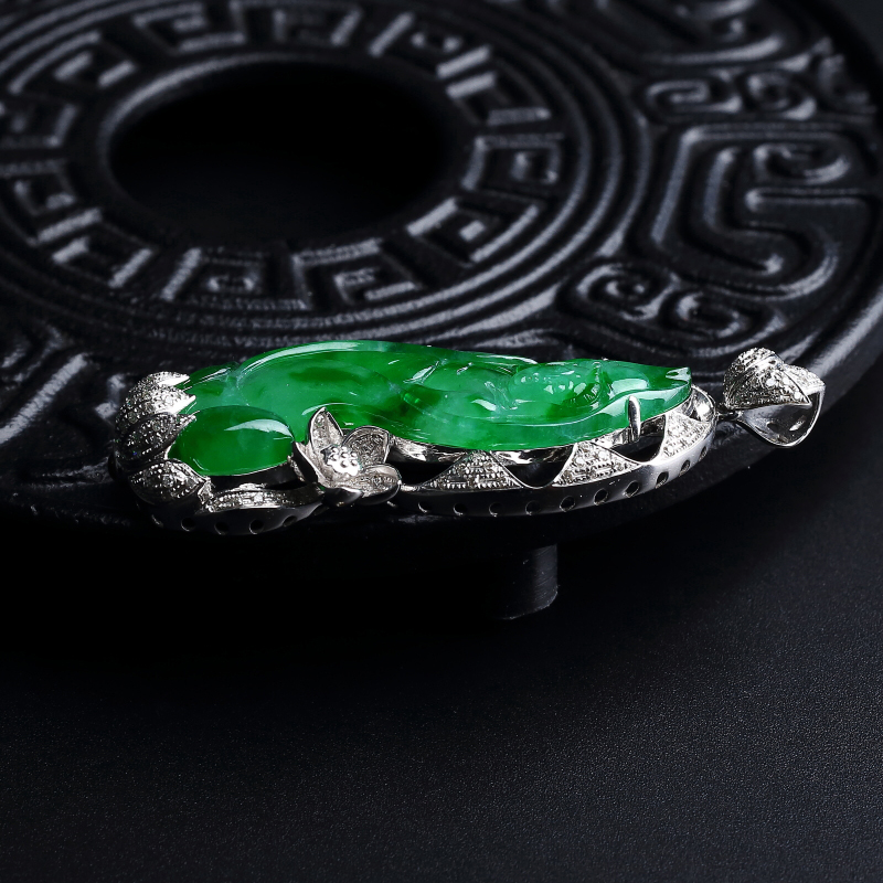 冰糯种飘翠翡翠观音吊坠 - 红掌柜