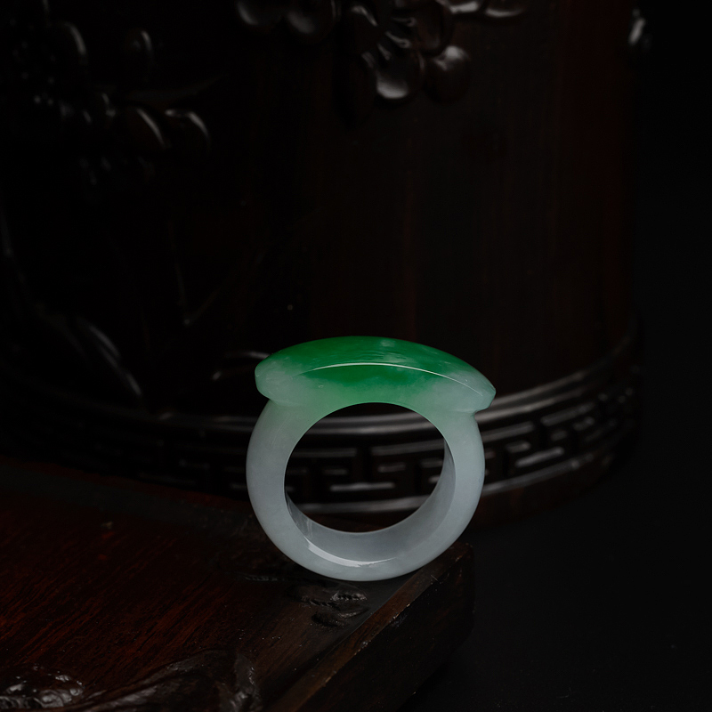 A货天然糯种飘翠翡翠扳指 - 红掌柜