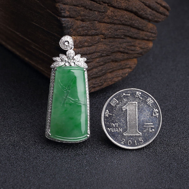 缅甸糯种飘翠翡翠竹节吊坠-红掌柜