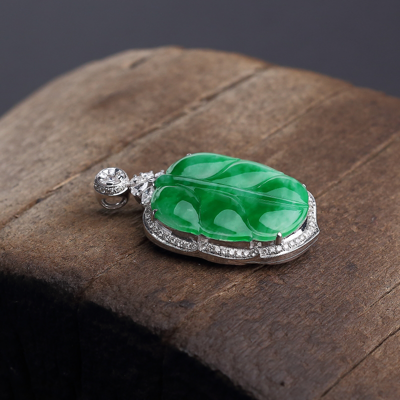 天然18K金镶钻糯冰种翠色翡翠叶子吊坠-红掌柜