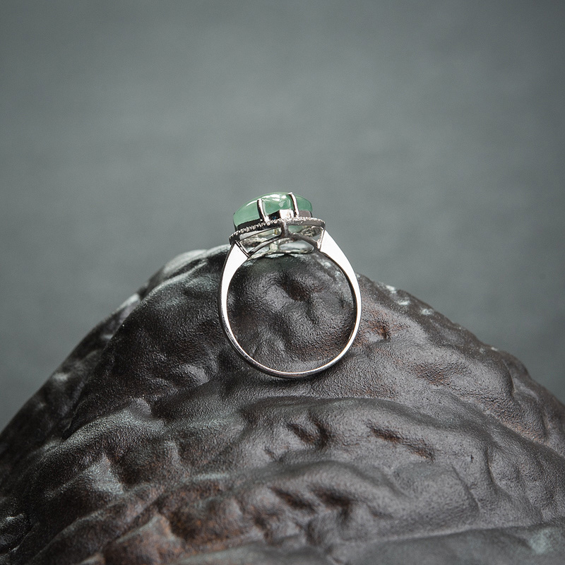 天然冰种飘花翡翠戒指-红掌柜