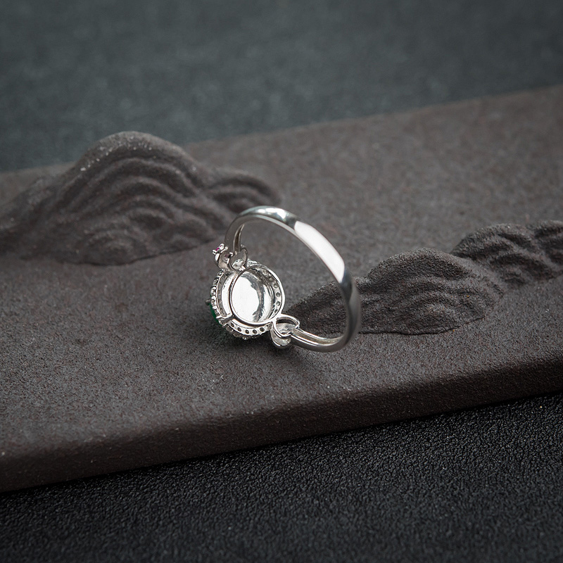 缅甸糯种阳绿翡翠戒指-红掌柜