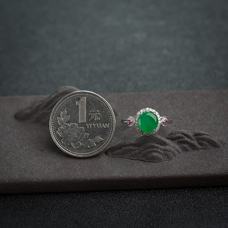 缅甸糯种阳绿翡翠戒指-红掌柜