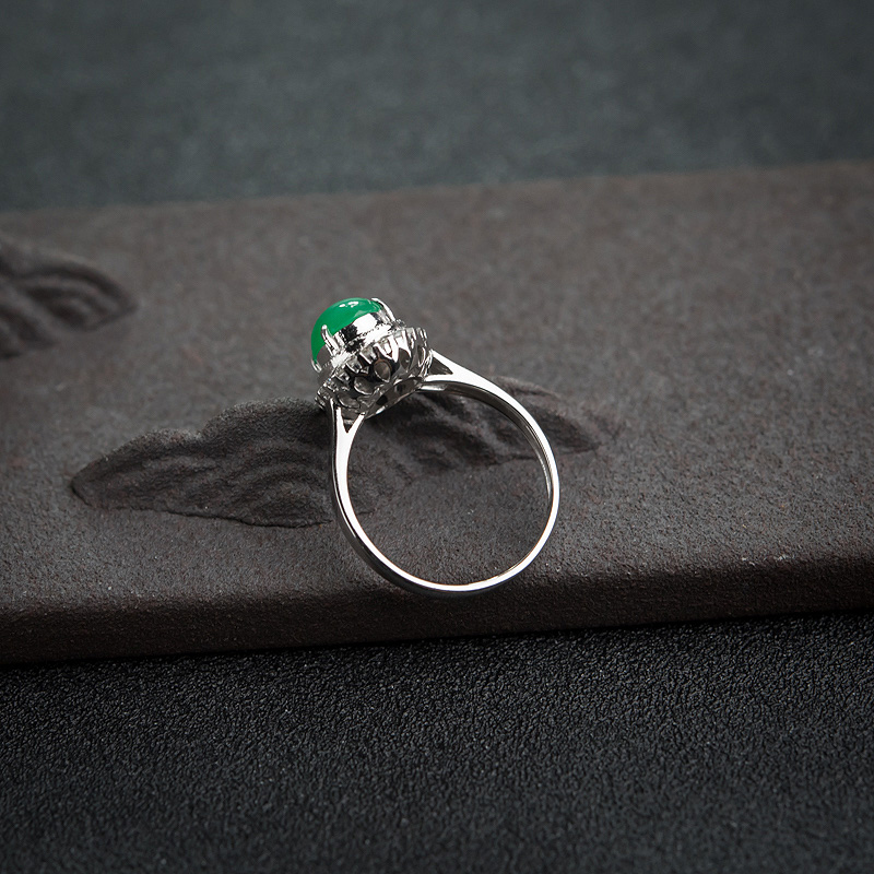 糯种阳绿翡翠戒指-红掌柜