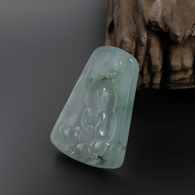 翡翠大日如来吊坠-红掌柜