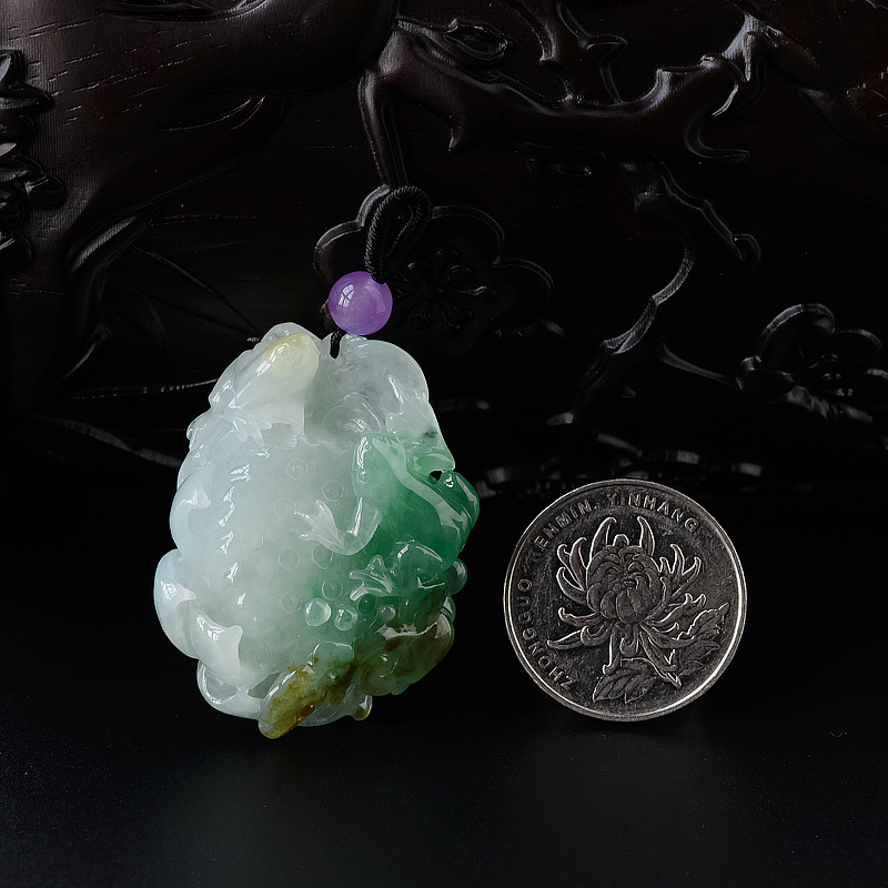 糯种飘绿翡翠连生贵子吊坠-红掌柜