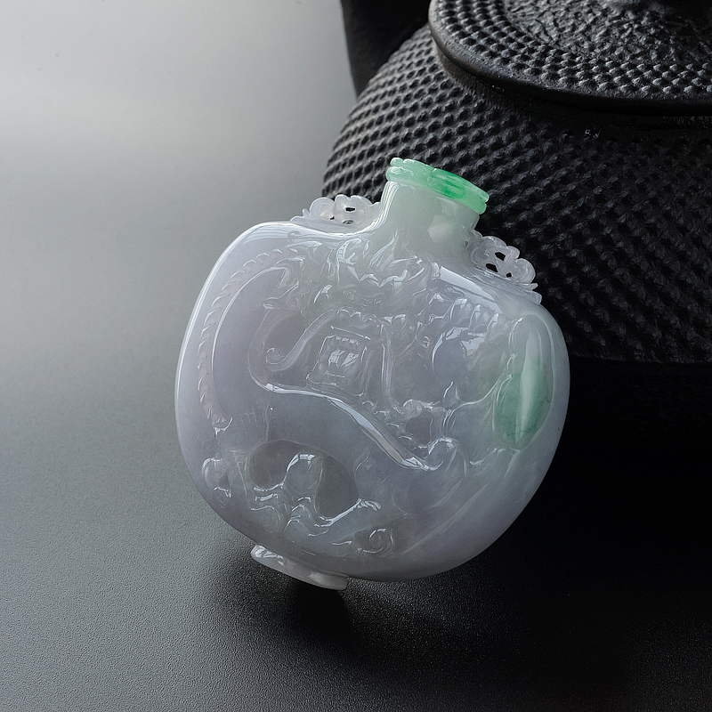 天然糯种淡紫翡翠鼻烟壶-红掌柜