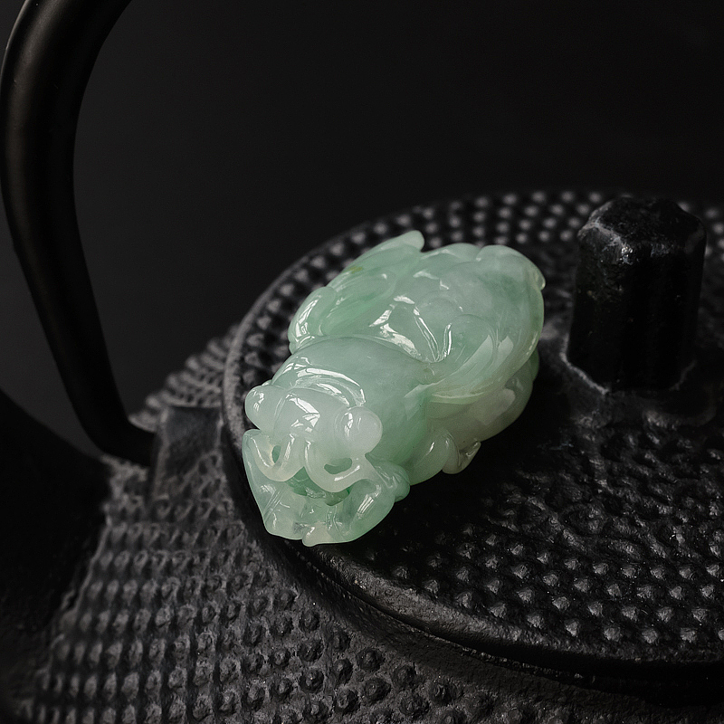 缅甸天然糯种翡翠一鸣惊人吊坠-红掌柜