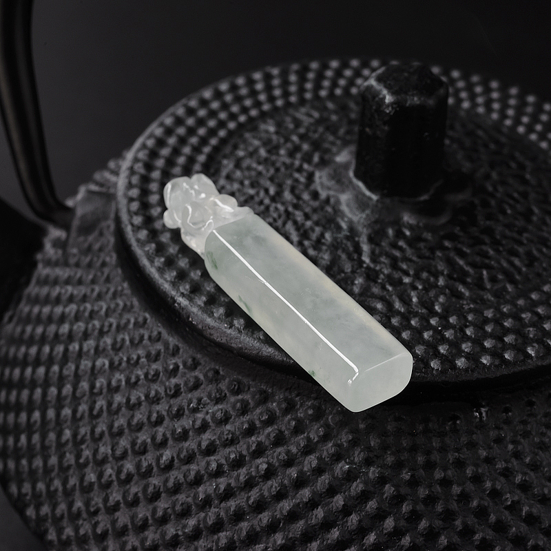 缅甸天然冰糯种翡翠貔貅印章吊坠-红掌柜