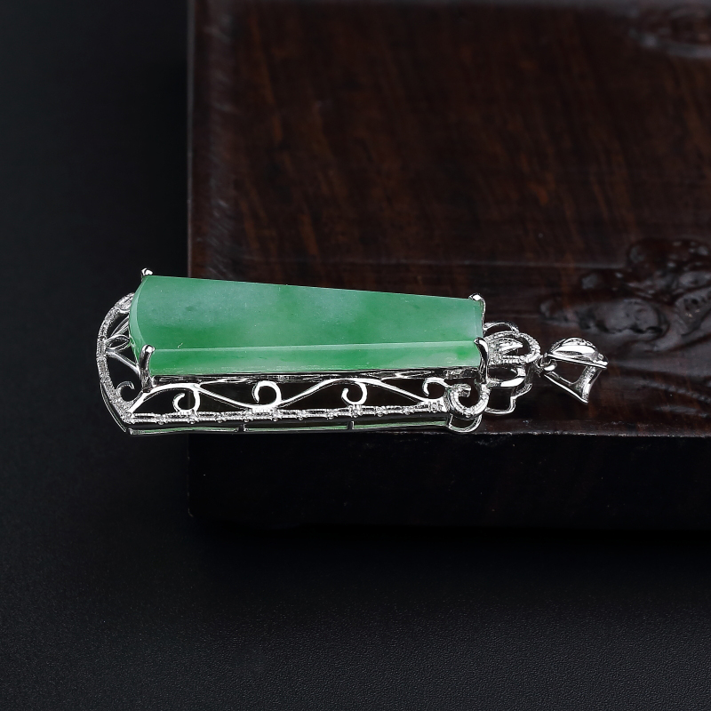 18K金镶糯种苹果绿吊坠 - 红掌柜