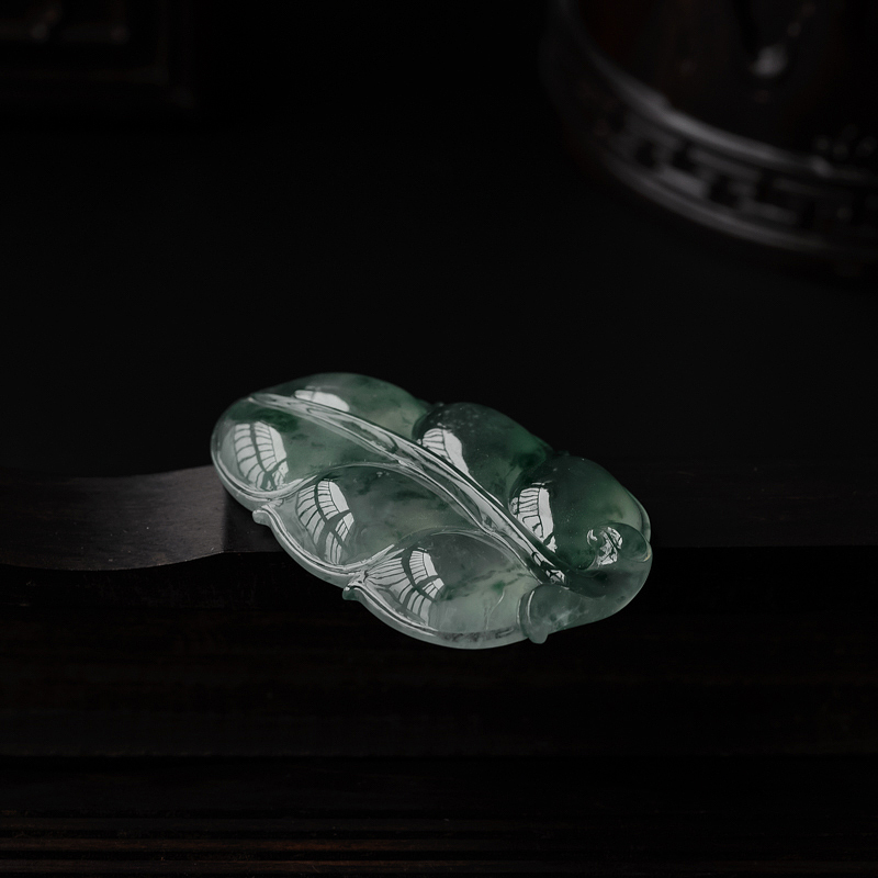 缅甸天然冰糯种飘花翡翠吊坠-红掌柜