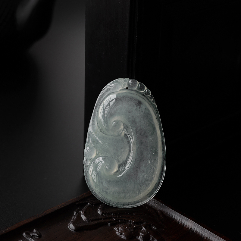 冰种浅绿翡翠如意吊坠-红掌柜