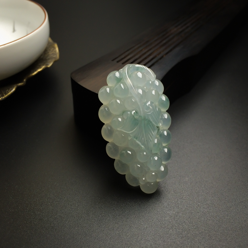 飘花翡翠多子多福吊坠-红掌柜