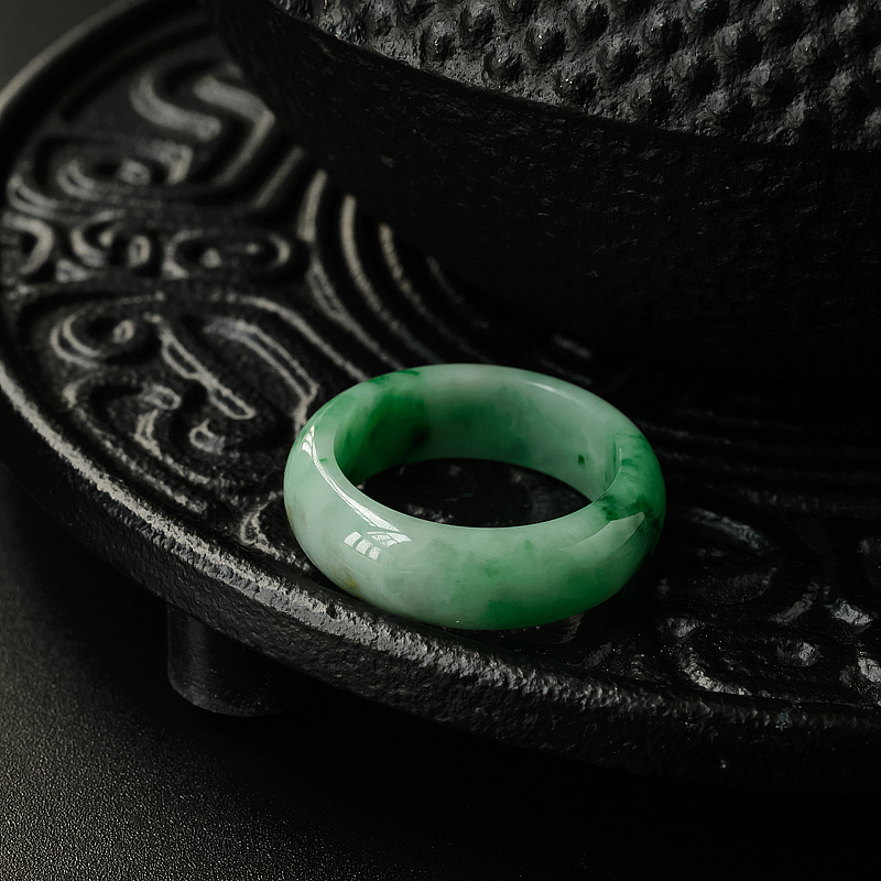 糯种飘翠翡翠指环-红掌柜