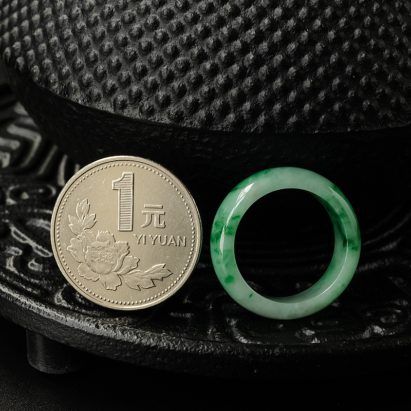 缅甸糯种翡翠指环-红掌柜